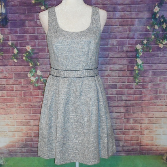 Tommy Hilfiger Dresses & Skirts - Tommy Hilfiger Sleeveless Dress